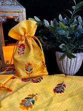Load image into Gallery viewer, Cloth Pouch with colorful embroidered flowers
