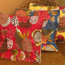 Load image into Gallery viewer, Kantha Pillow Cover Pink
